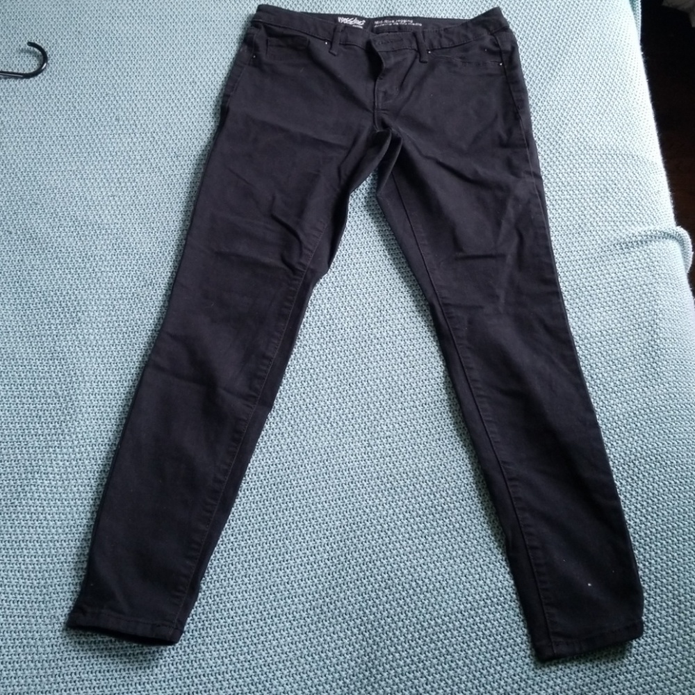 Mid-rise jegging
